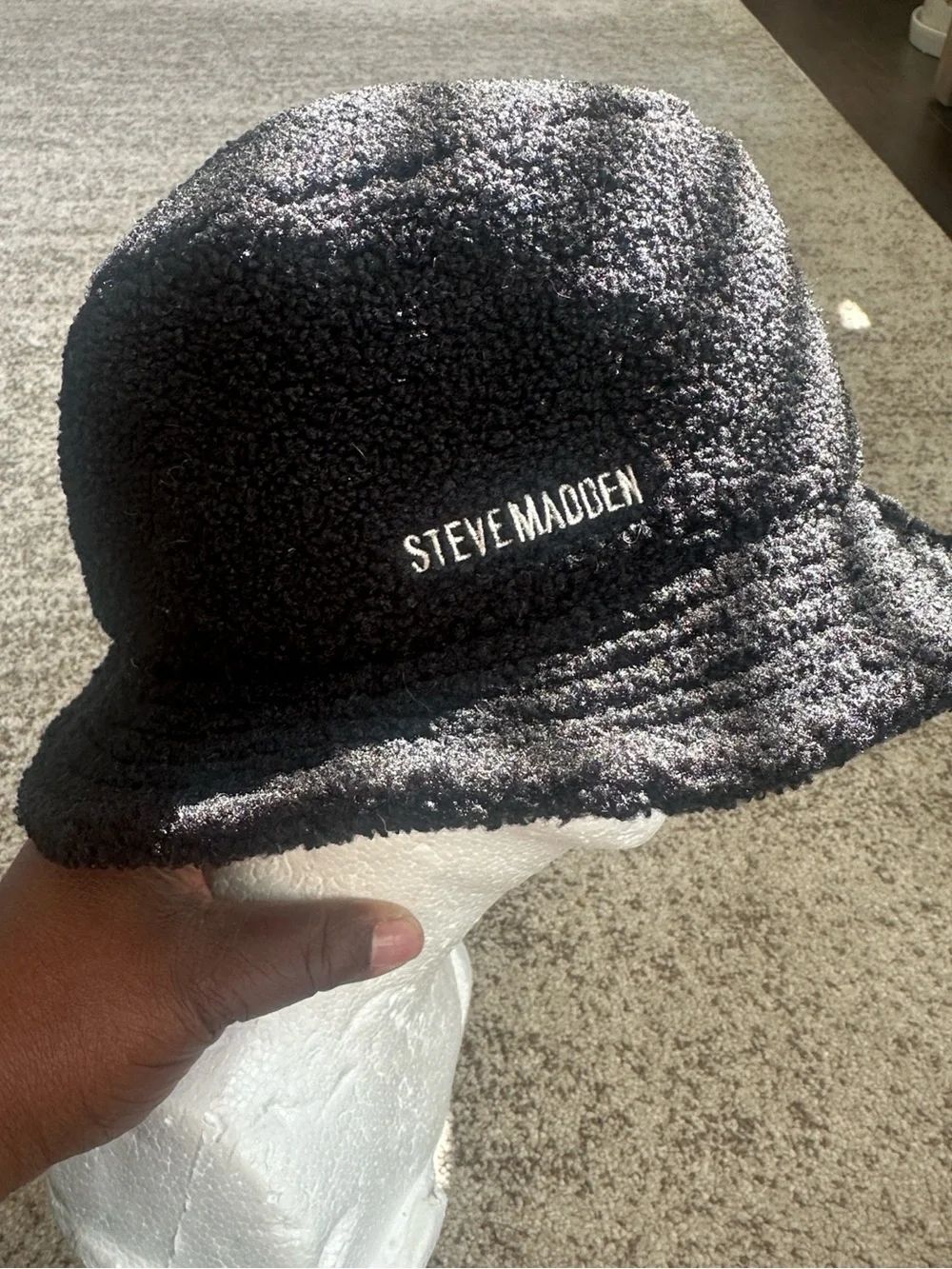 Steve Madden Black Sherpa Bucket Hat O/S